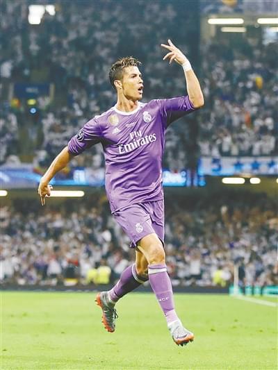 太阳在场上 太阳在场上